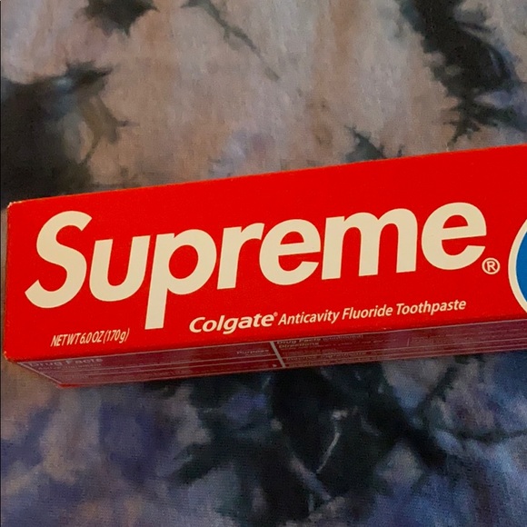 Supreme Colgate toothpaste - Picture 5 of 6